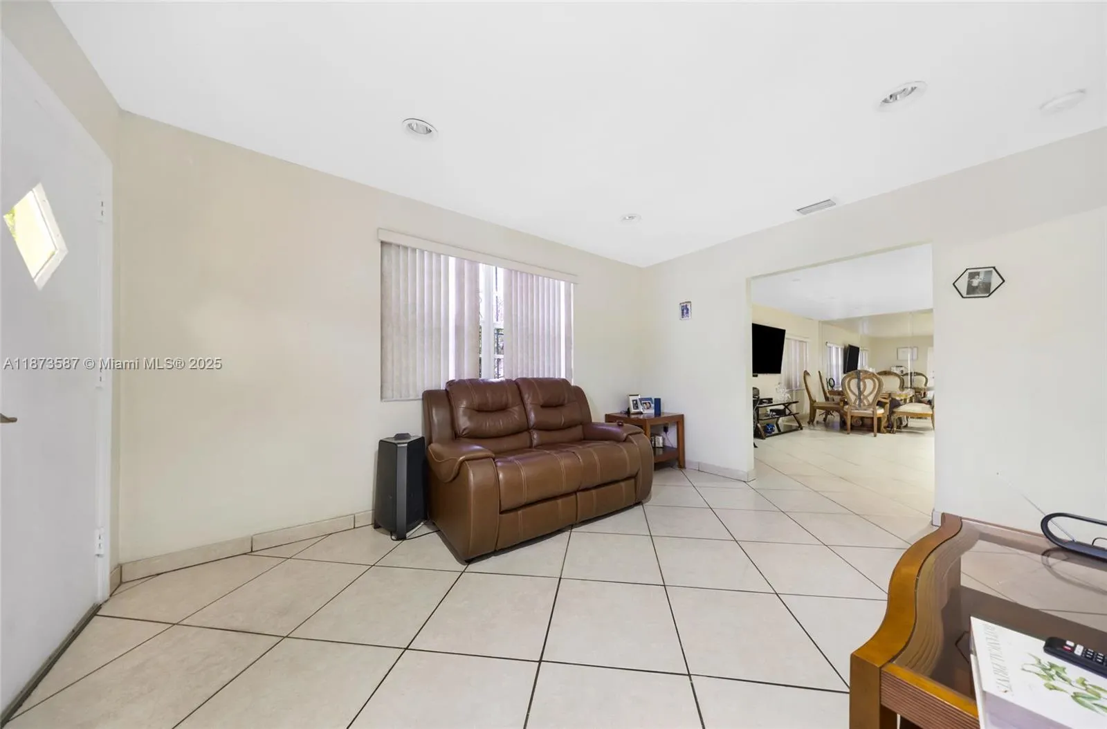 287 NW 31st St