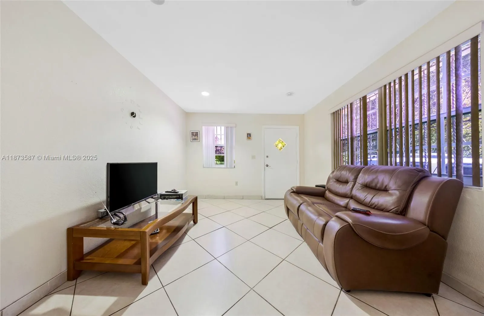 287 NW 31st St
