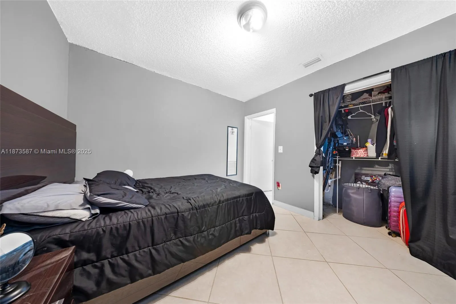 287 NW 31st St