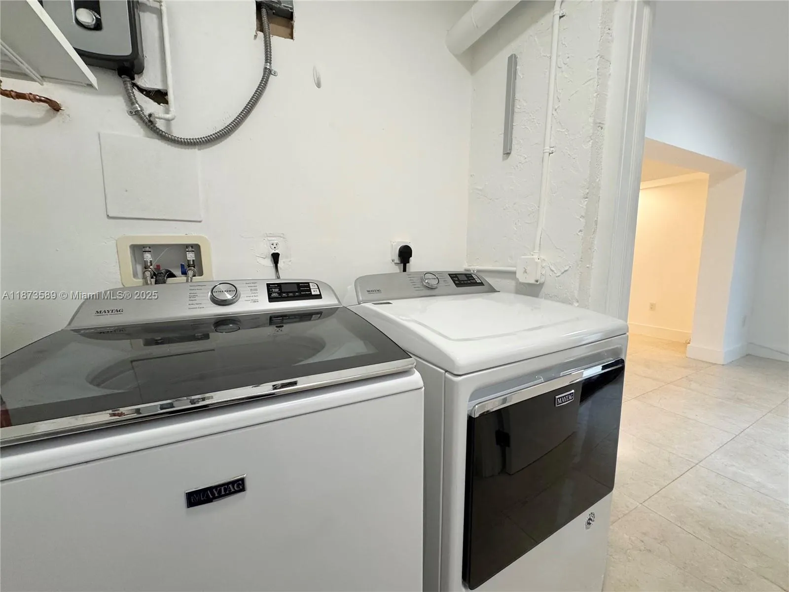 3768 NE 167th St, #46