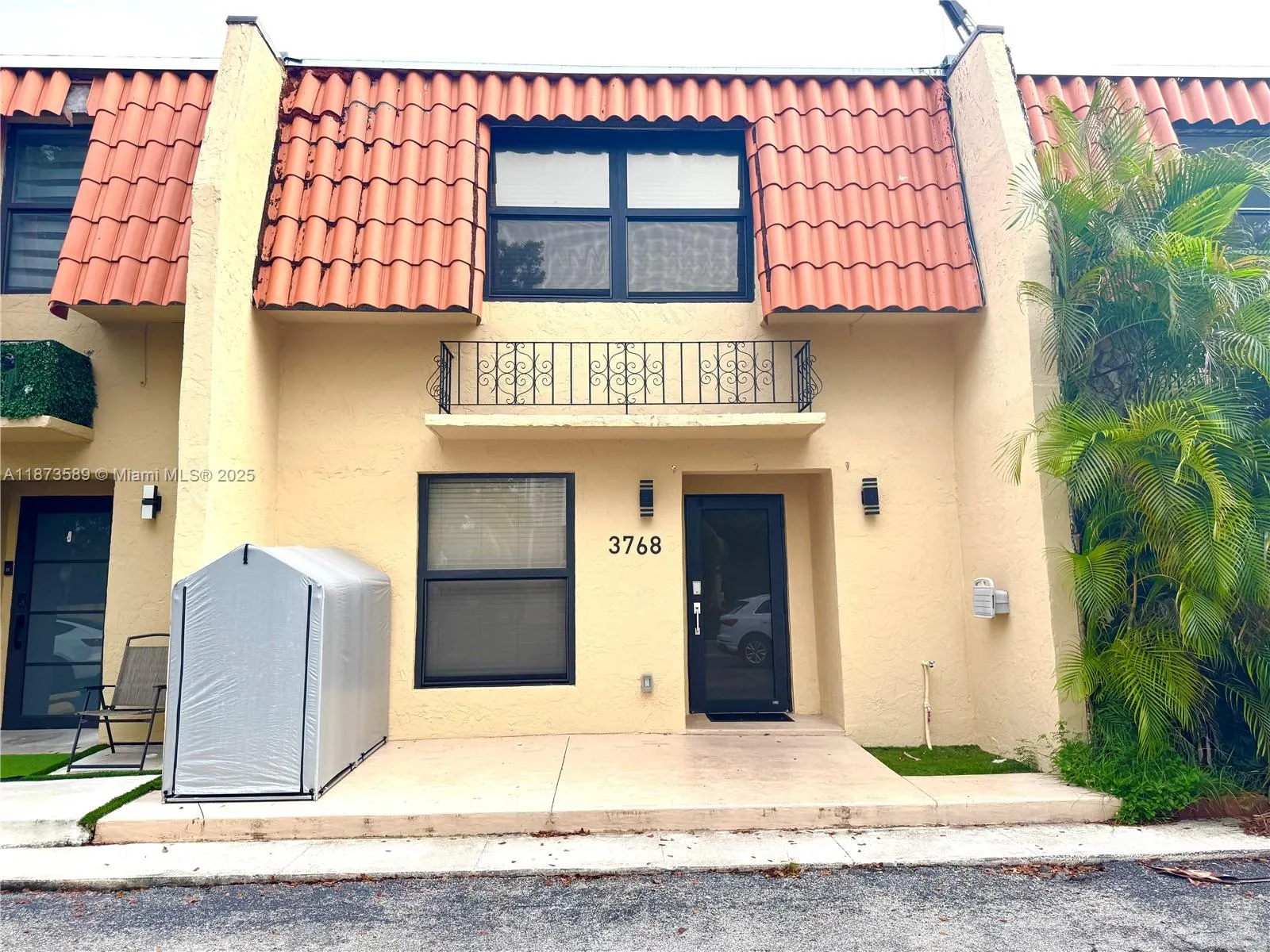 3768 NE 167th St, #46