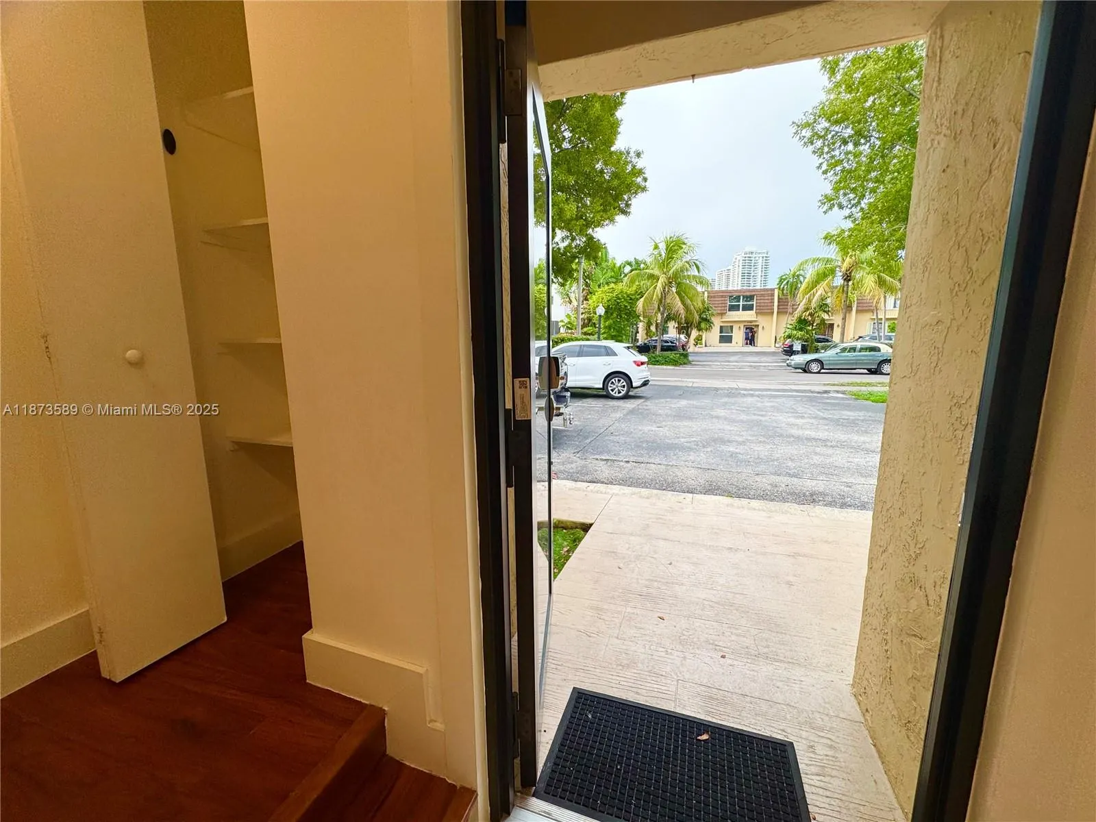 3768 NE 167th St, #46