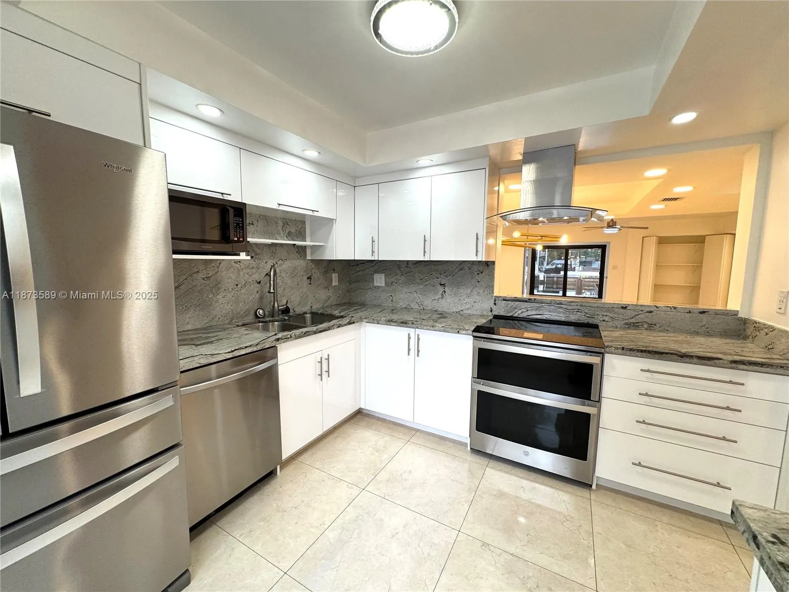 3768 NE 167th St, #46
