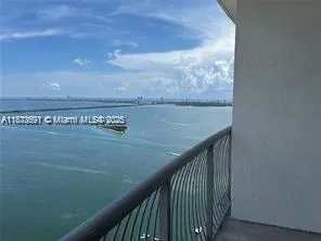 1750 N Bayshore Dr, #5207