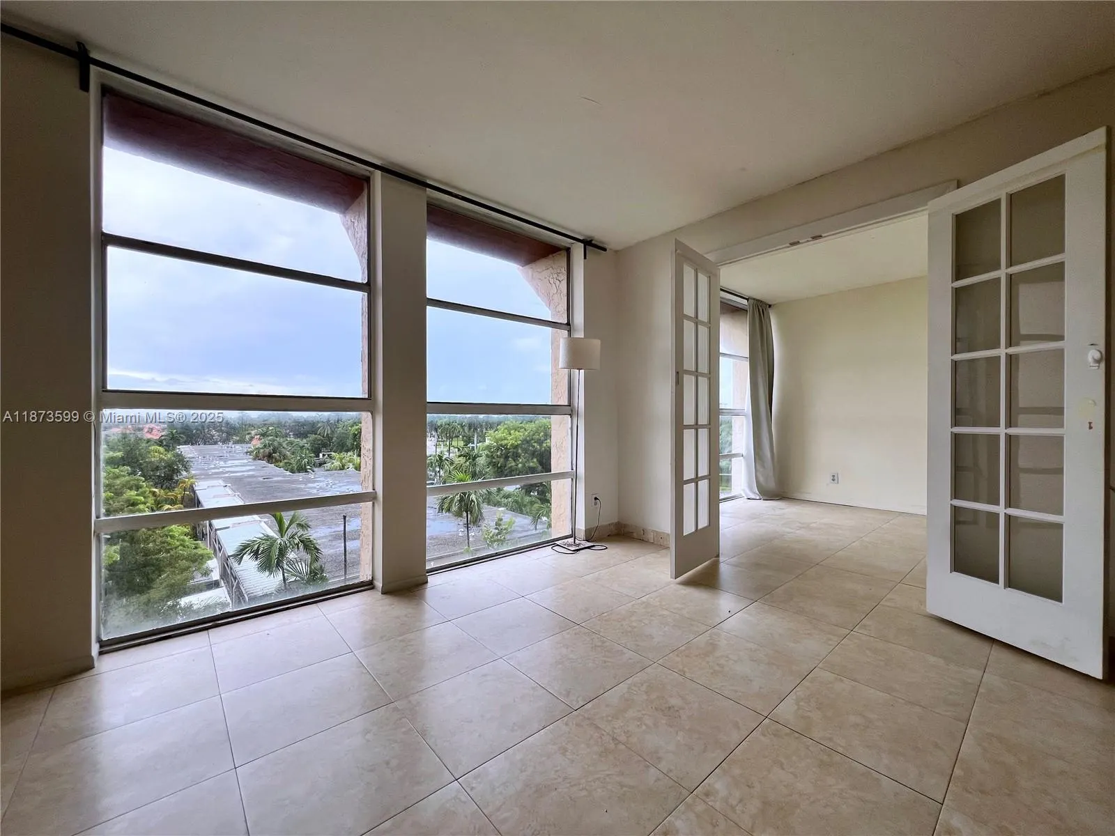 2101 Atlantic Shores Blvd, #518