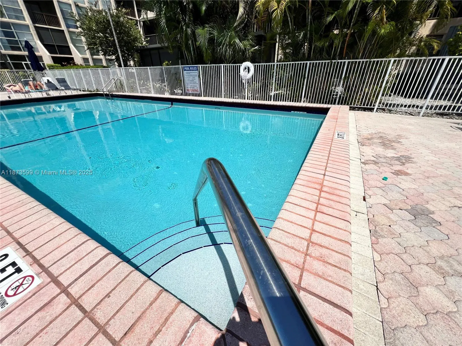 2101 Atlantic Shores Blvd, #518