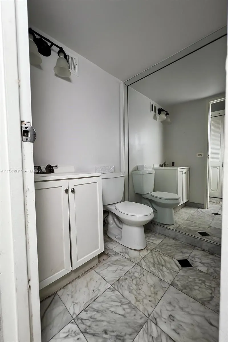 2101 Atlantic Shores Blvd, #518