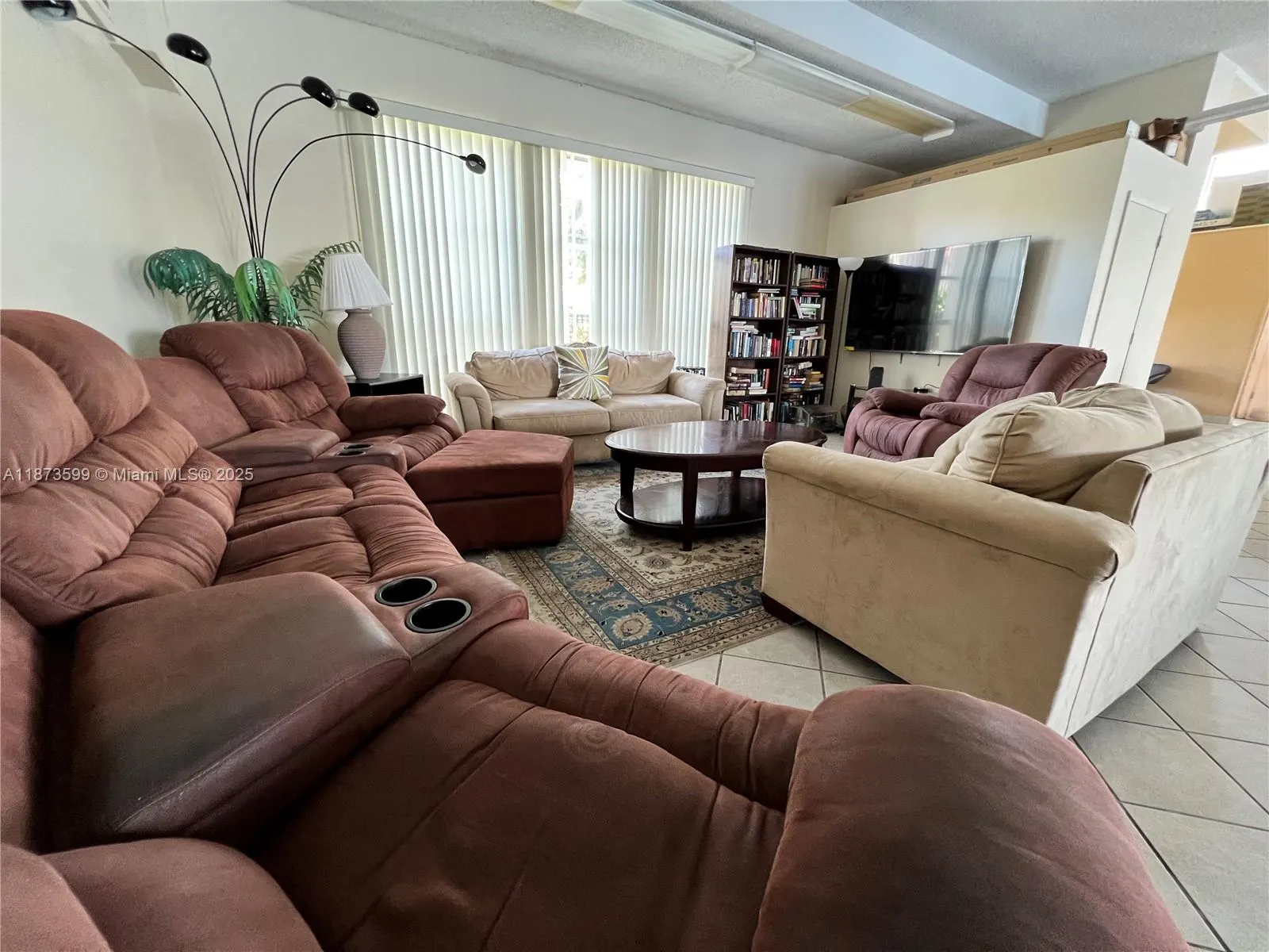 2101 Atlantic Shores Blvd, #518