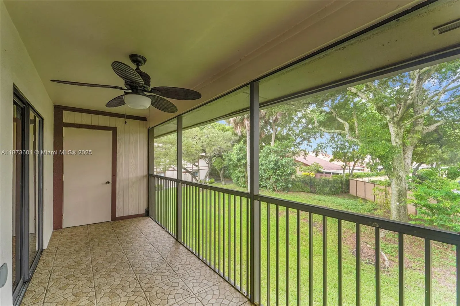 9644 S Belfort Cir, #211
