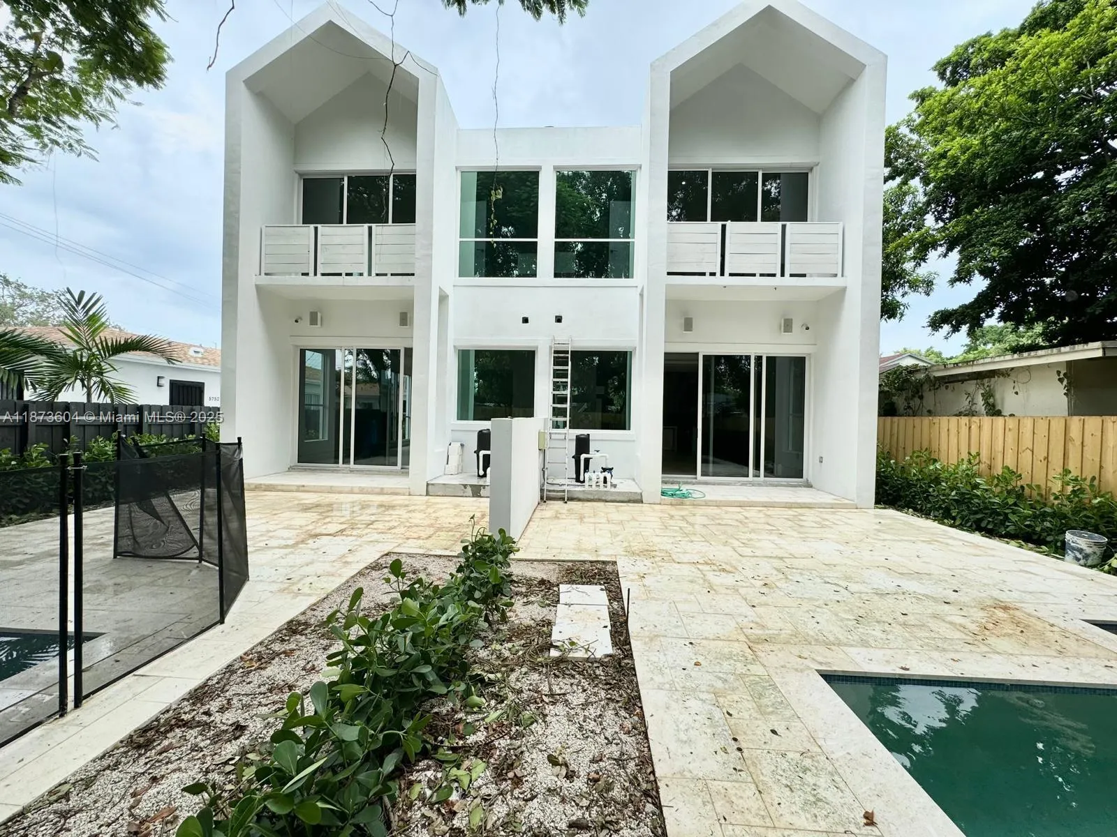 5728 NW 5th Court TH-1