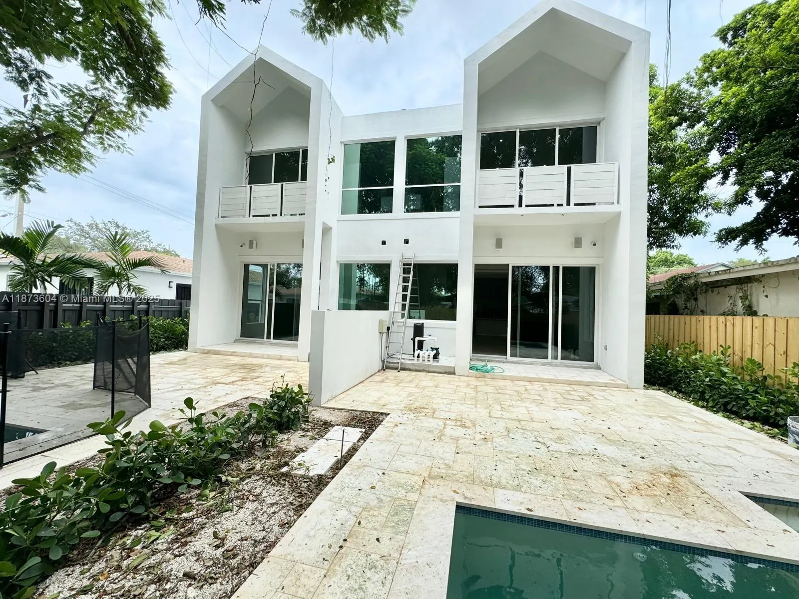5728 NW 5th Court TH-1