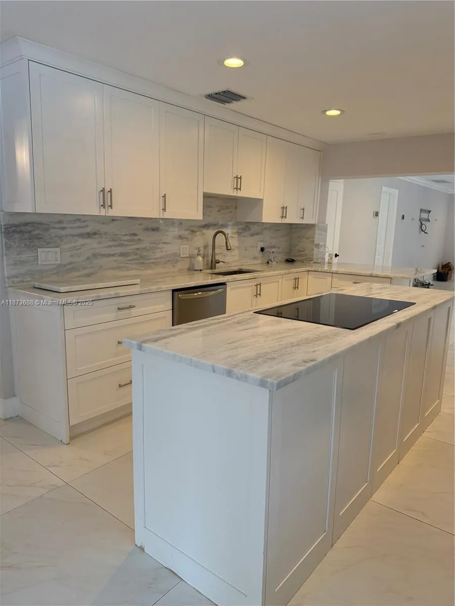 17071 SW 85th Ave