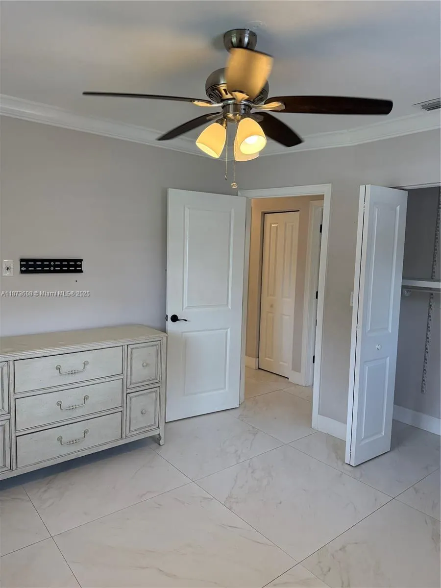 17071 SW 85th Ave