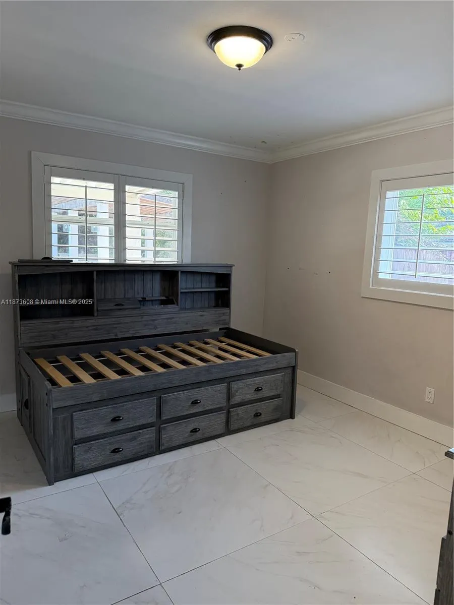 17071 SW 85th Ave