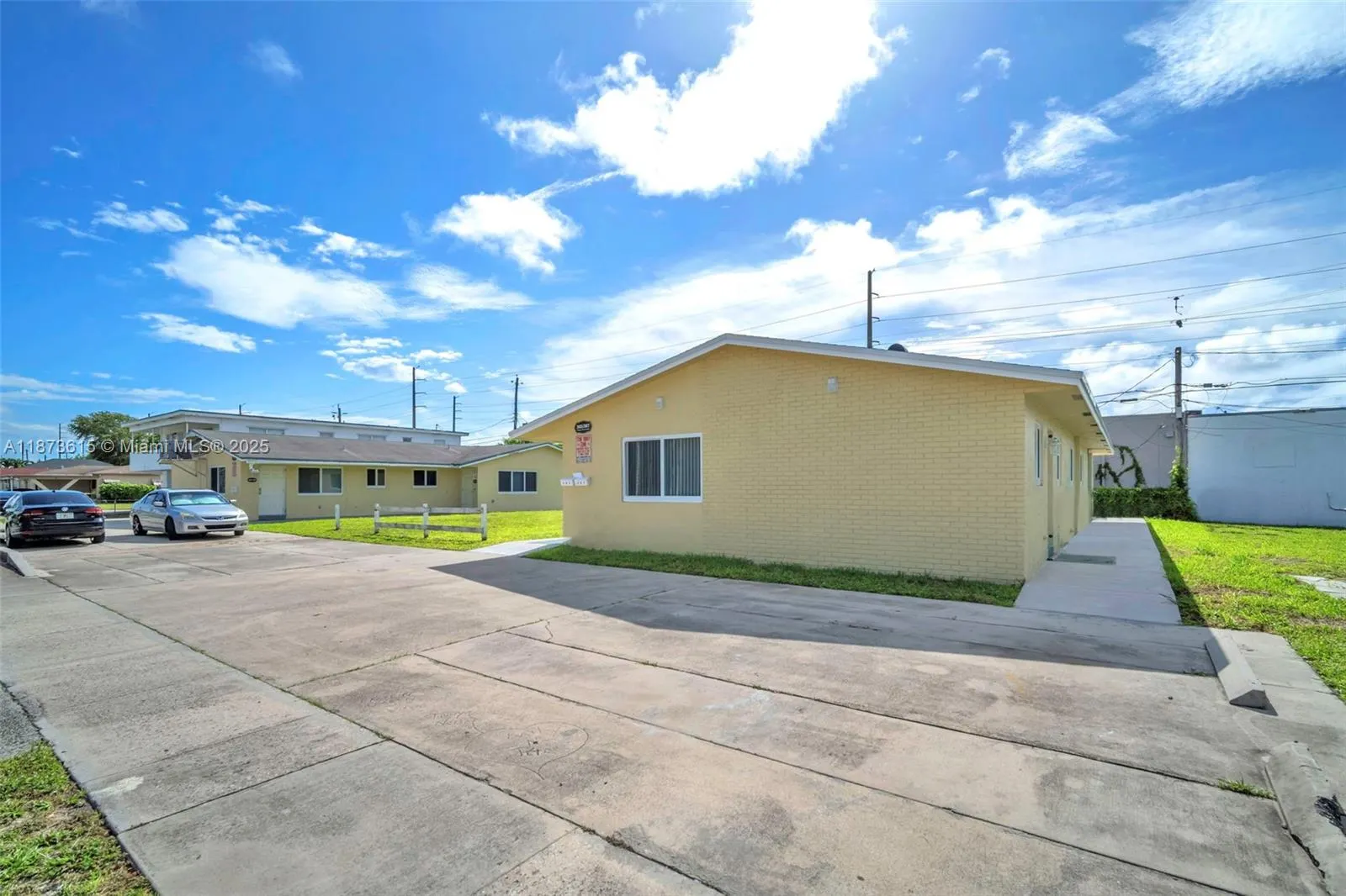 367 Phippen Waiters Rd, #1