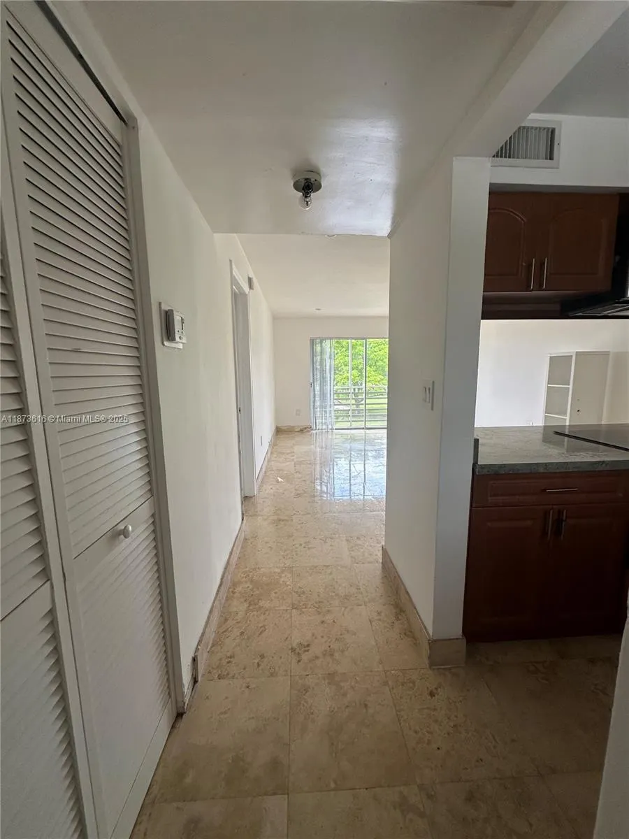 20200 NE 27th Ct, #16