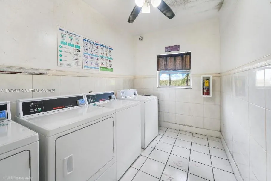 12215 W Dixie Hwy, #106