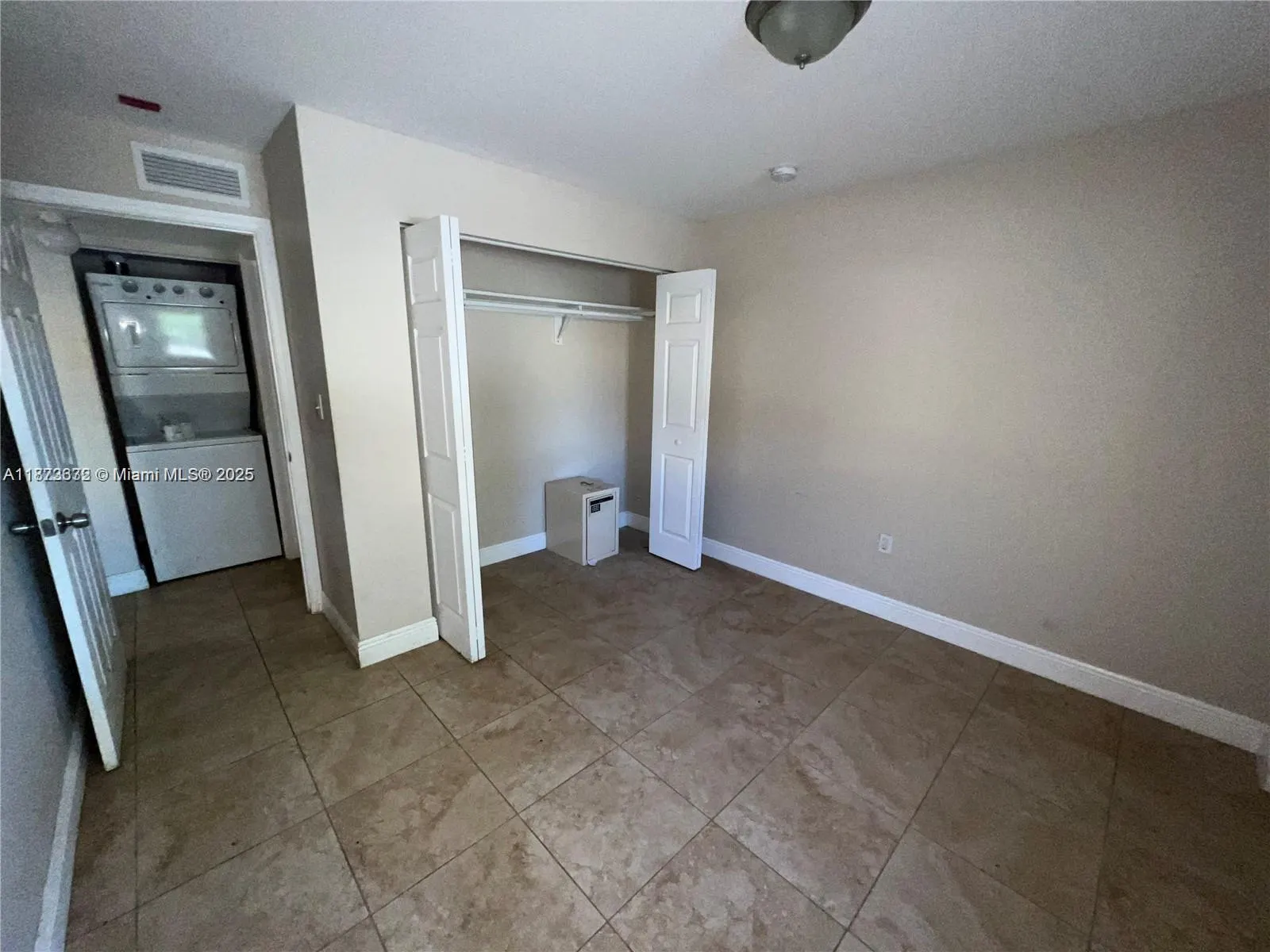 1999 NW 5th Pl
