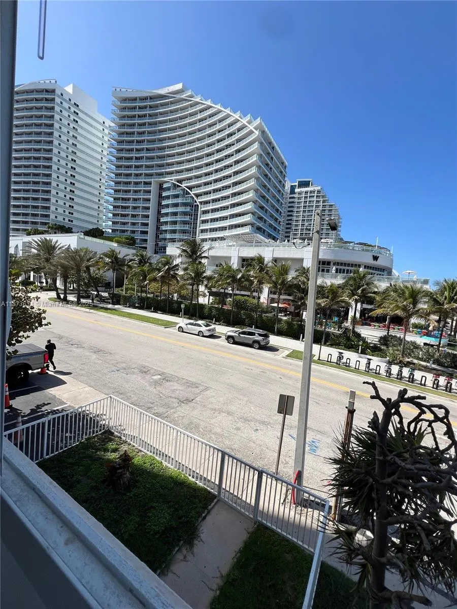 345 N Fort Lauderdale Beach Blvd, #202
