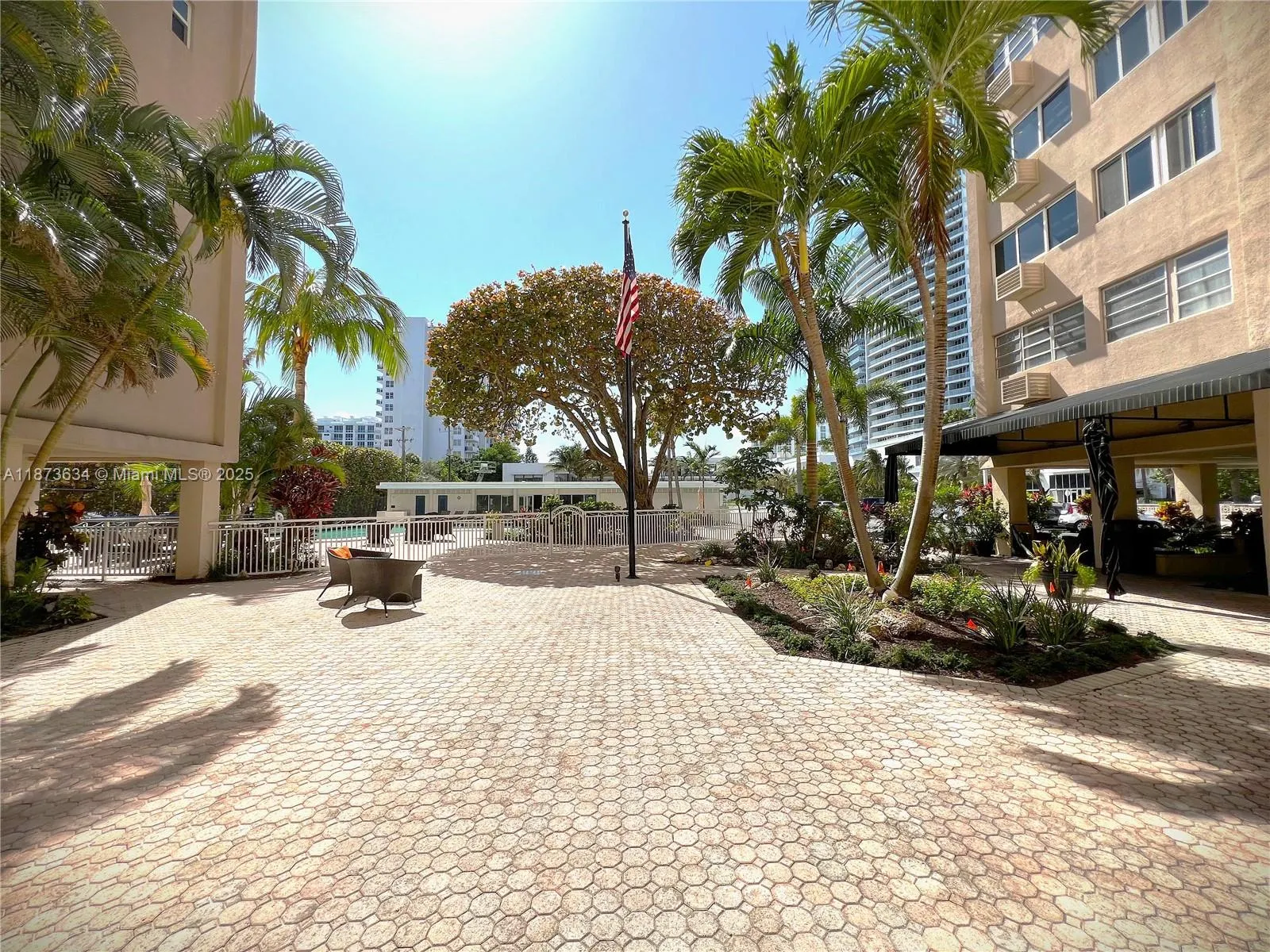 345 N Fort Lauderdale Beach Blvd, #202