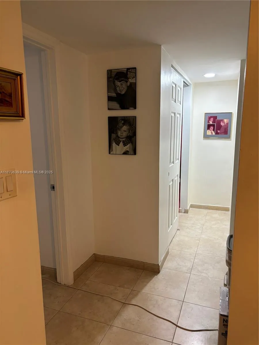 3475 N Country Club Dr, #116