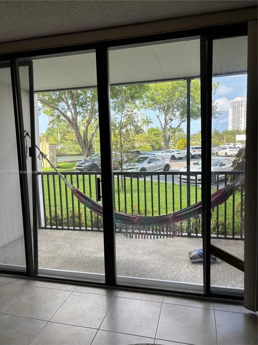 3475 N Country Club Dr, #116