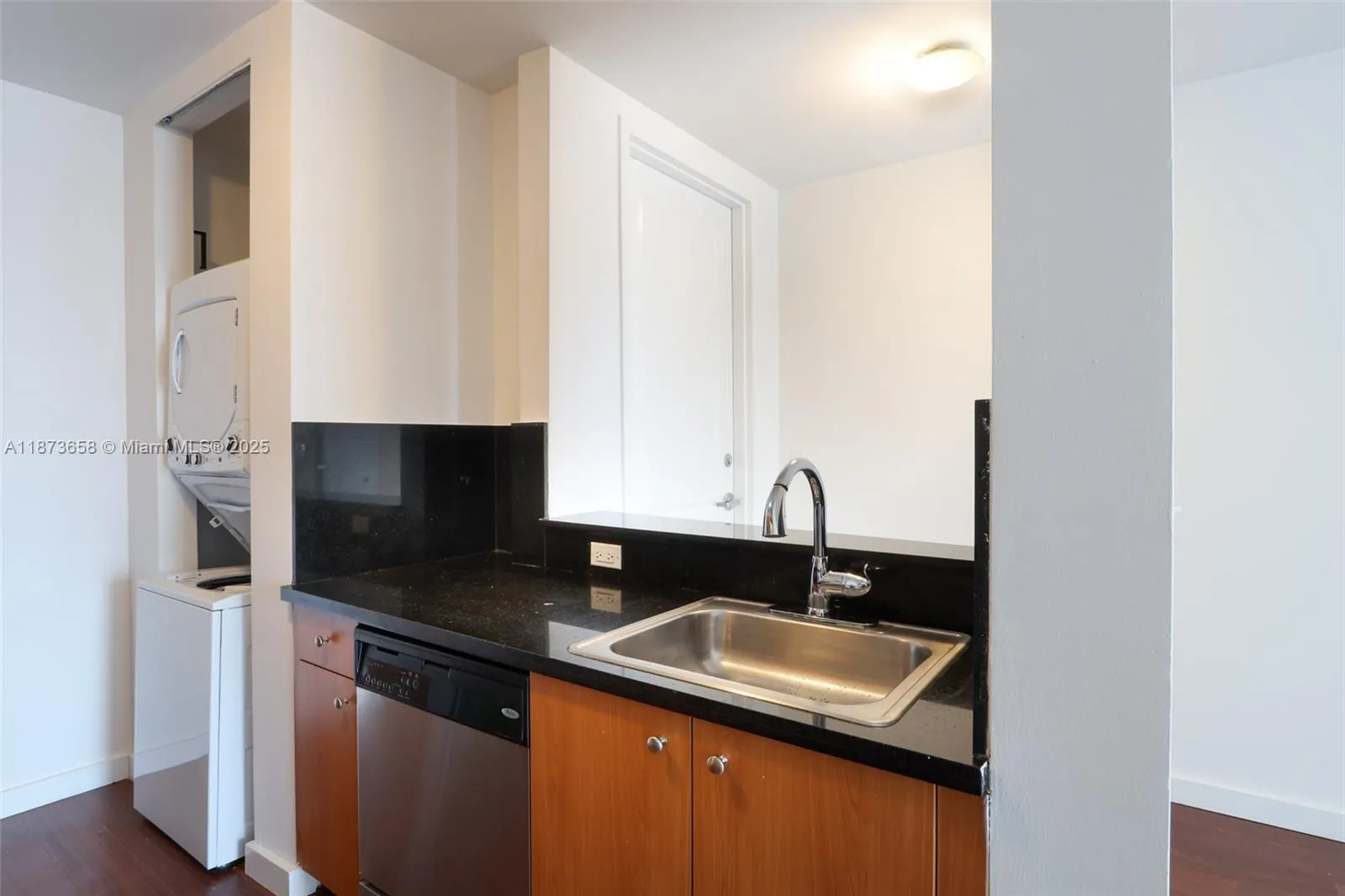 2200 NE 4th Ave, #501