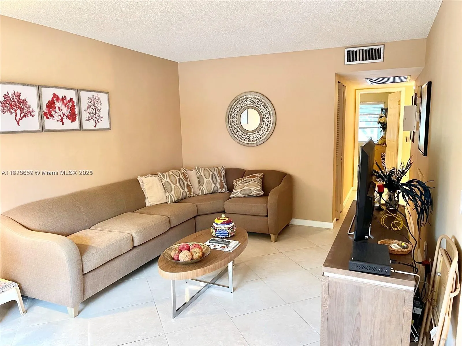 2042 Newcastle C, #2042