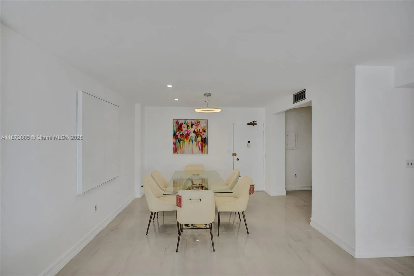 1950 S Ocean Dr, #8J