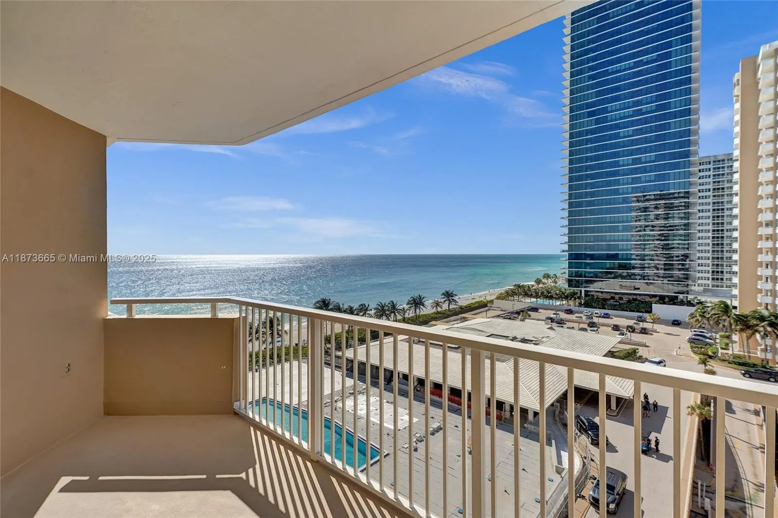 1950 S Ocean Dr, #8J