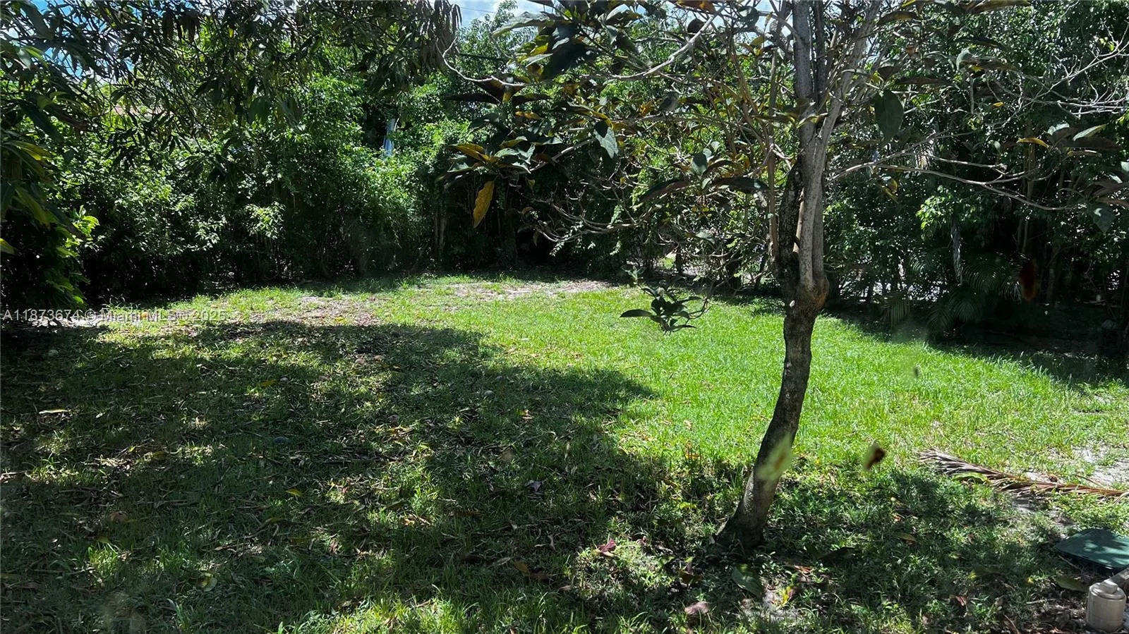822 Avenida Hermosa