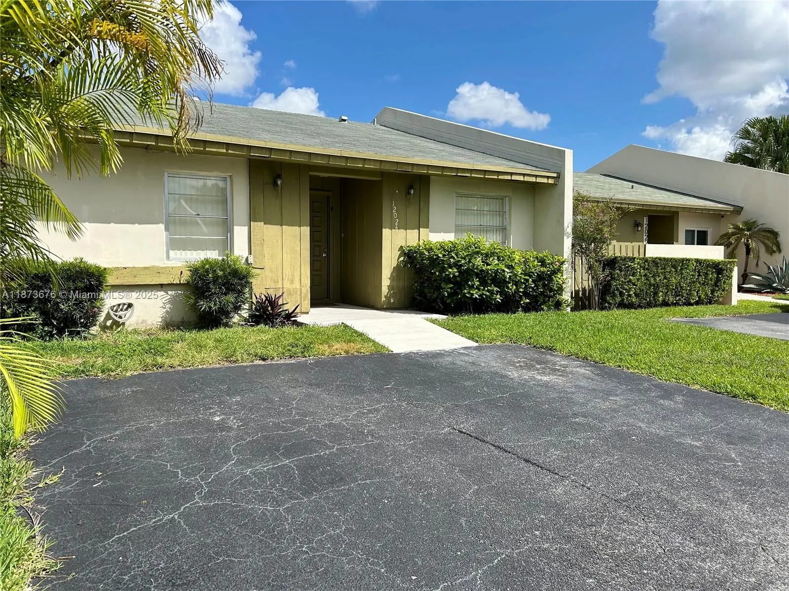 12024 SW 110th St Cir E, #12024
