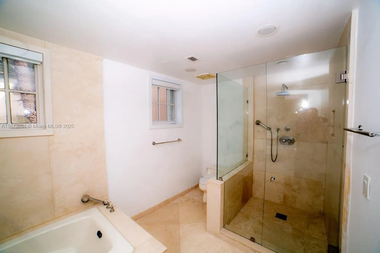 19227 Fisher Island Dr, #19227
