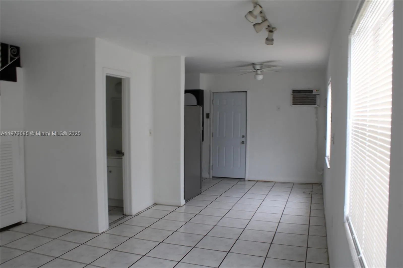 1601 NW 81st St, #1601