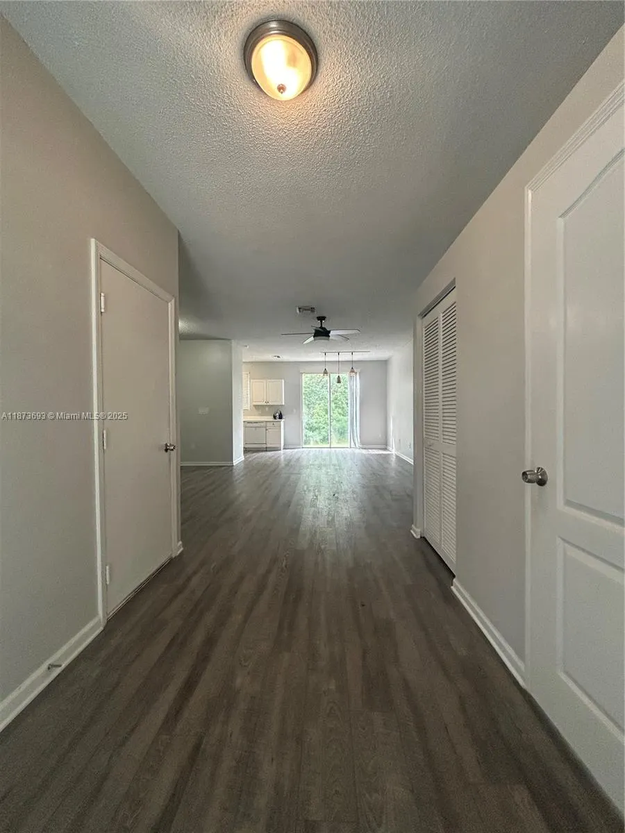 4752 NW 59th Mnr