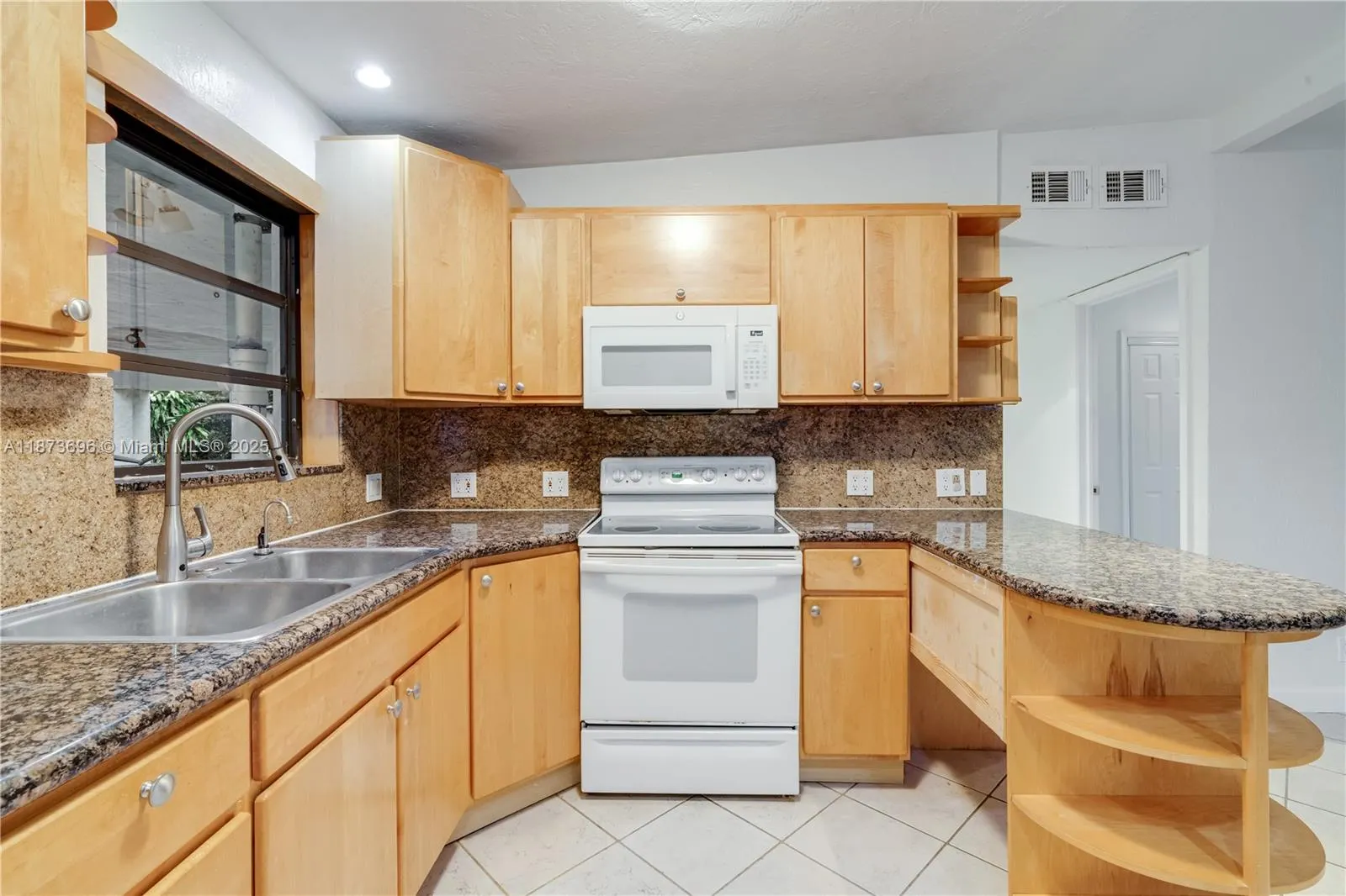 5677 Maypop Rd