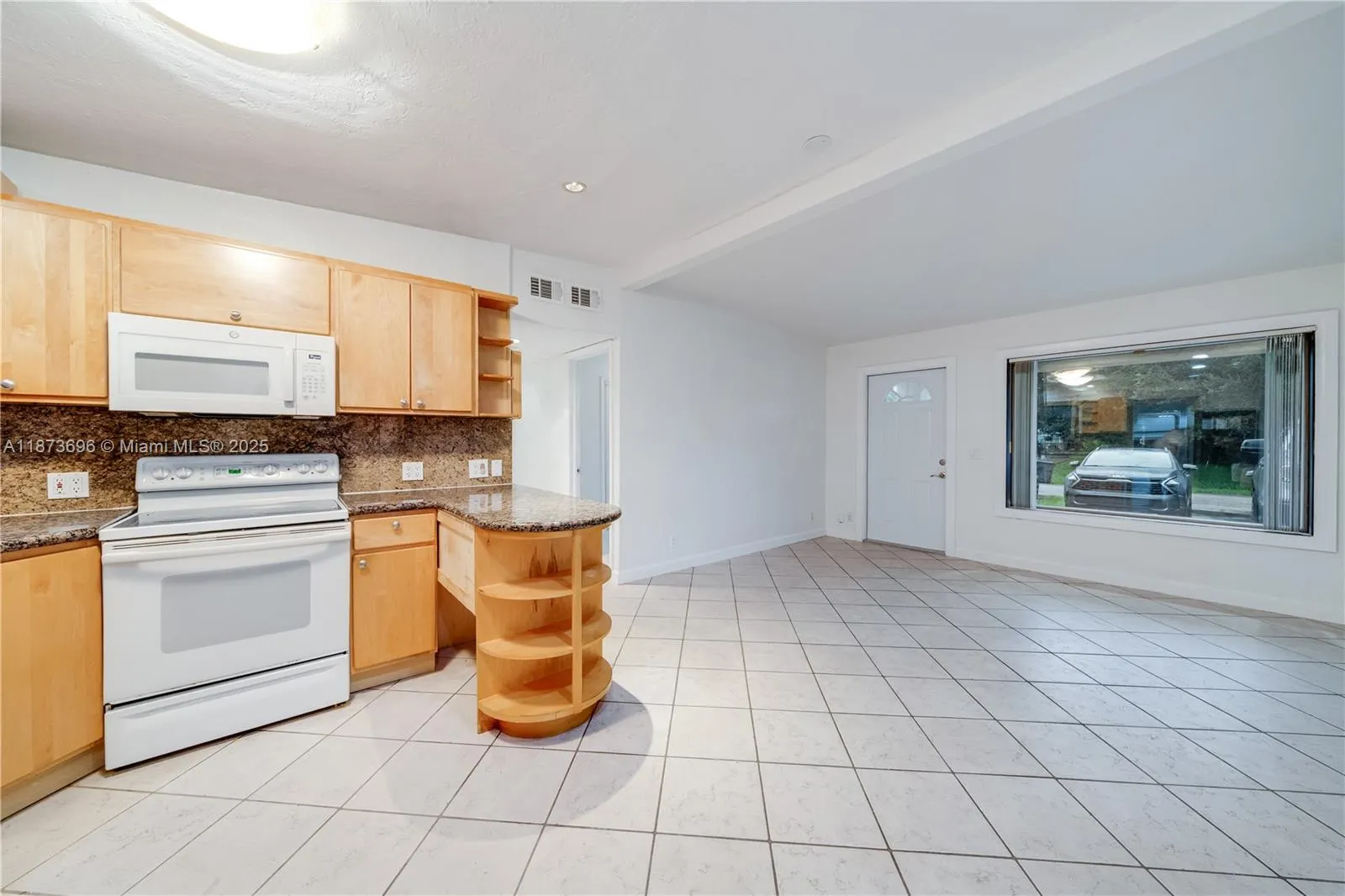 5677 Maypop Rd