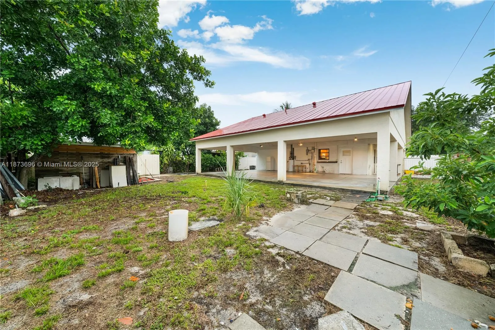 5677 Maypop Rd