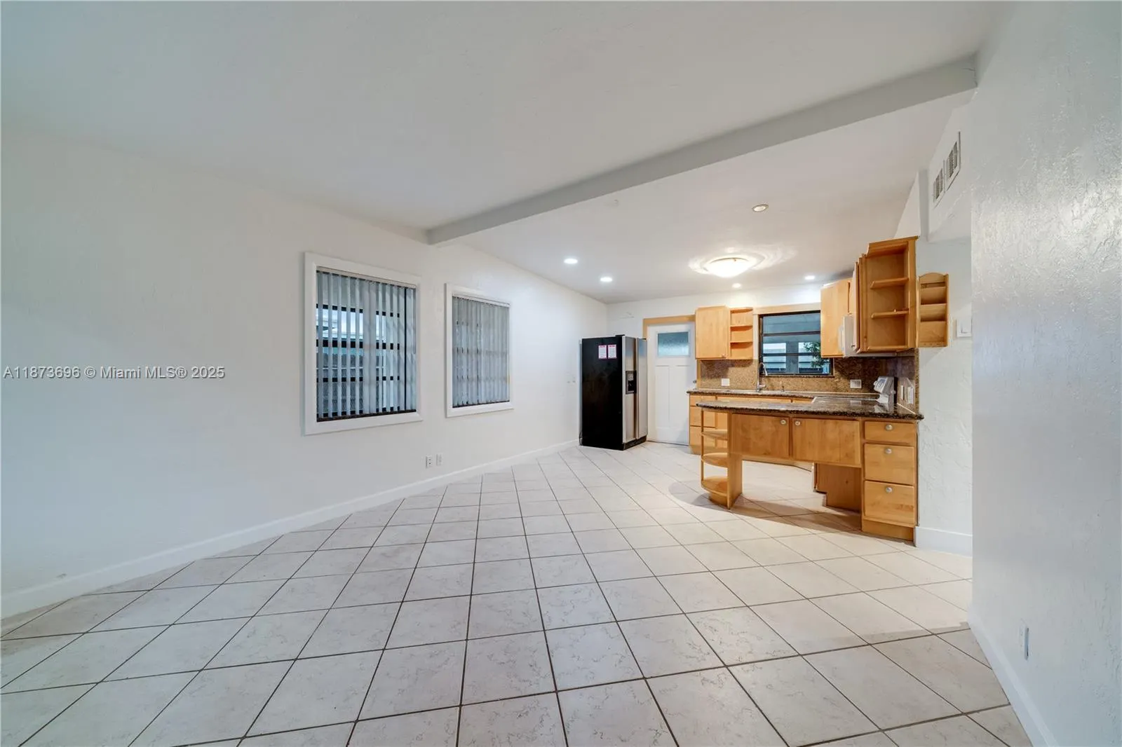 5677 Maypop Rd