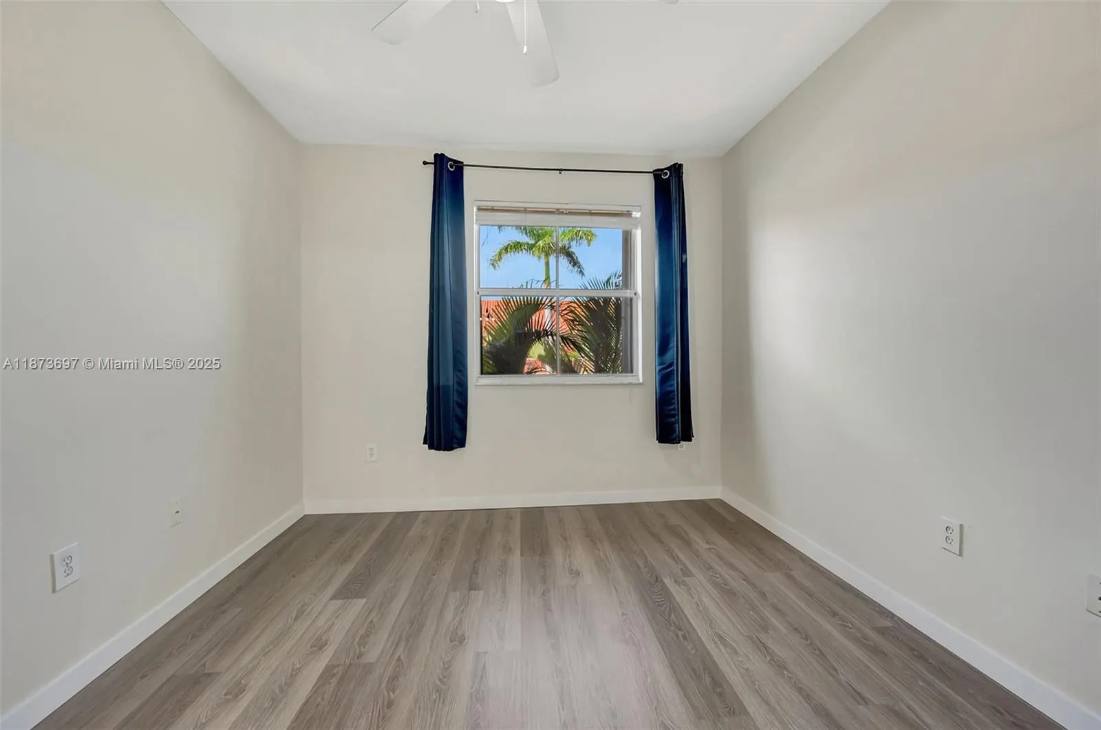 6141 NW 115th Pl, #352