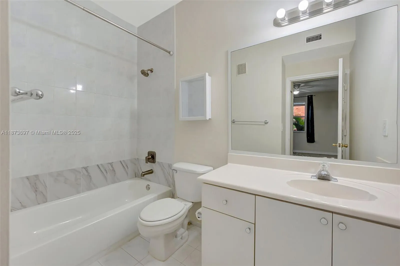 6141 NW 115th Pl, #352
