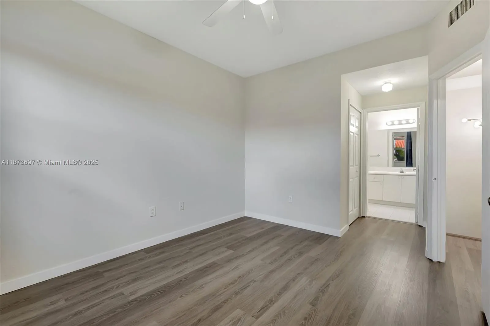 6141 NW 115th Pl, #352