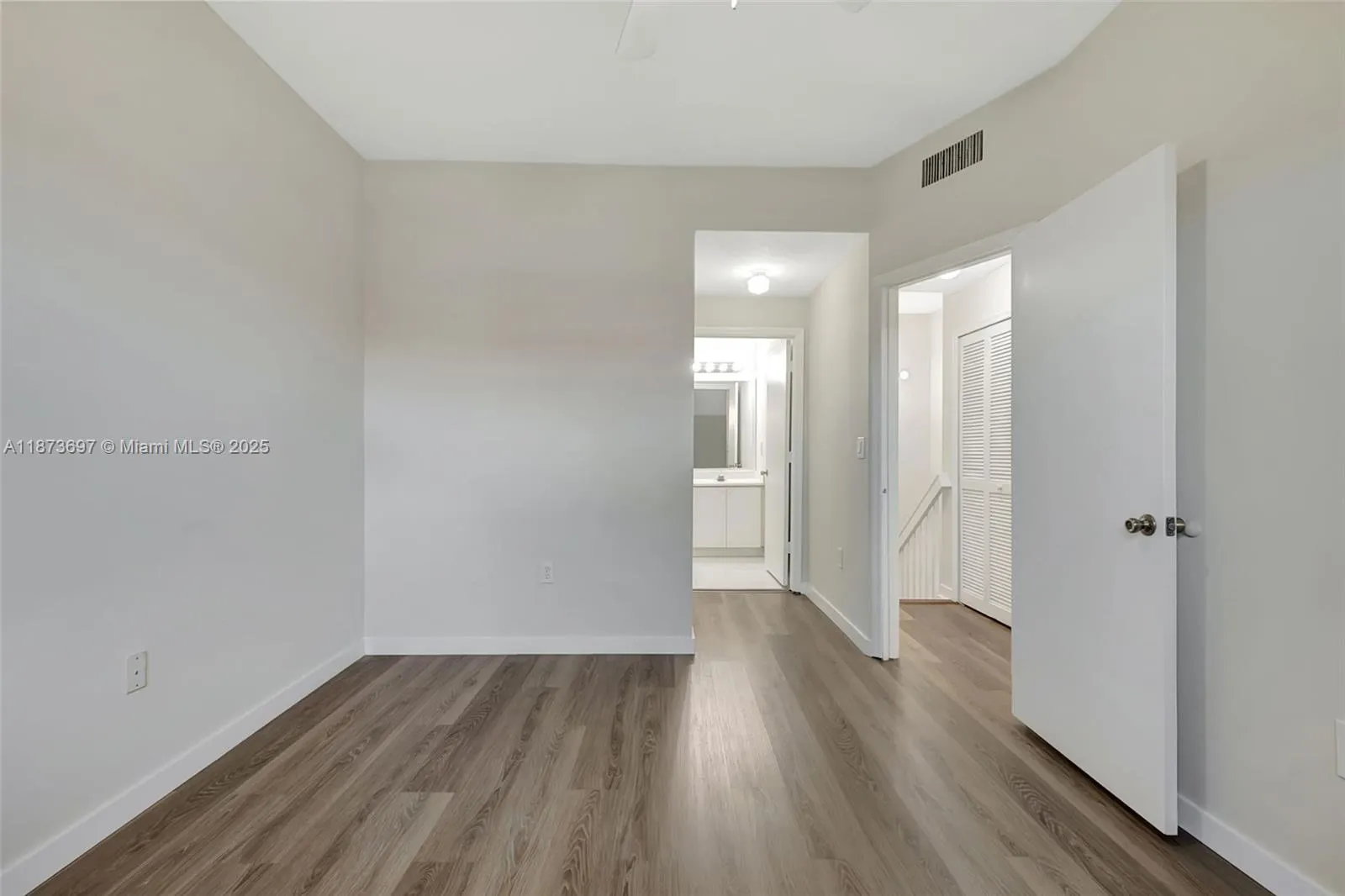 6141 NW 115th Pl, #352