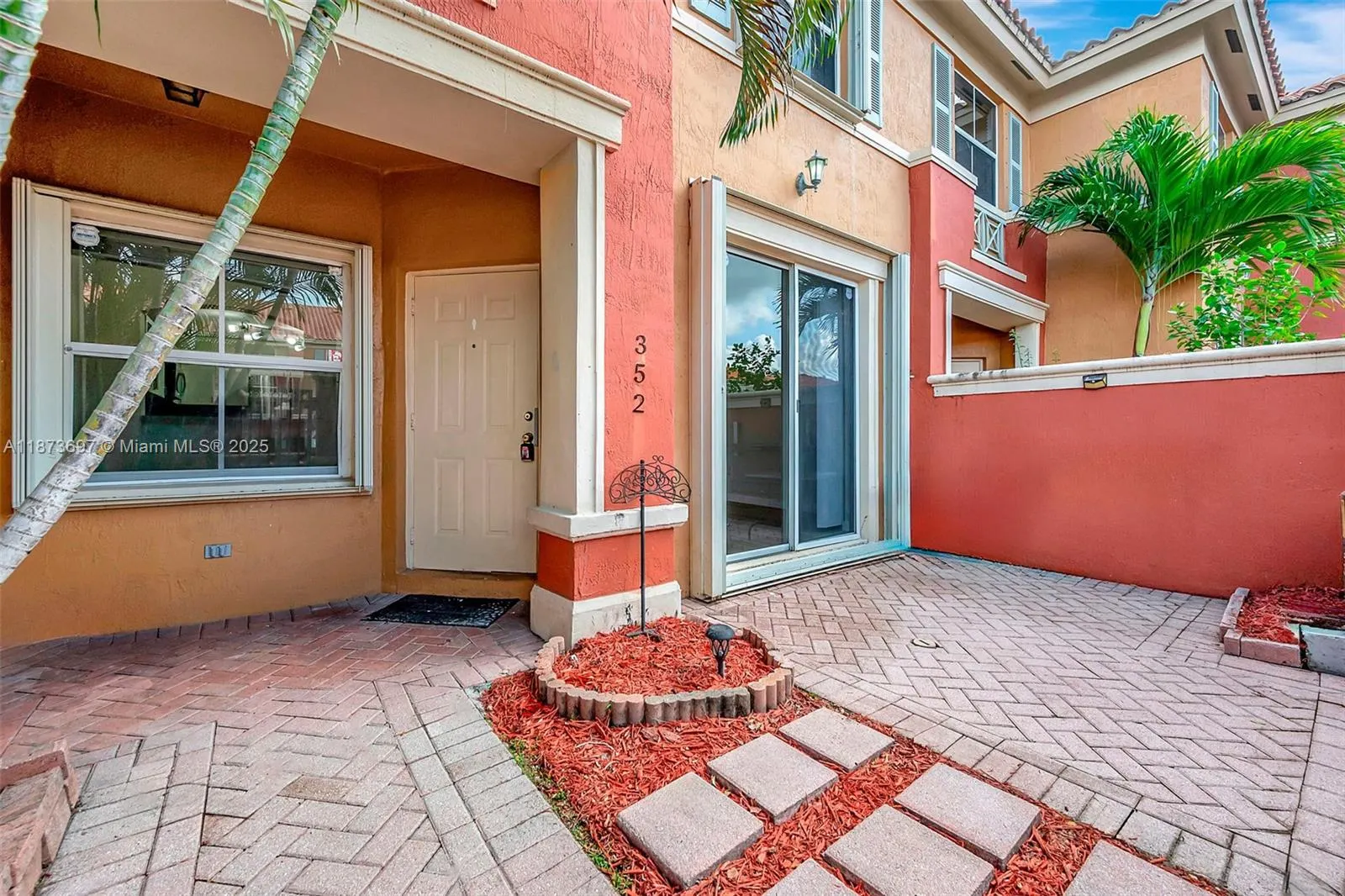 6141 NW 115th Pl, #352
