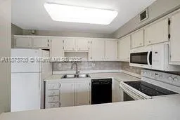 9491 Evergreen Pl, #207