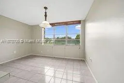9491 Evergreen Pl, #207