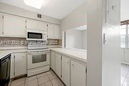 9491 Evergreen Pl, #207