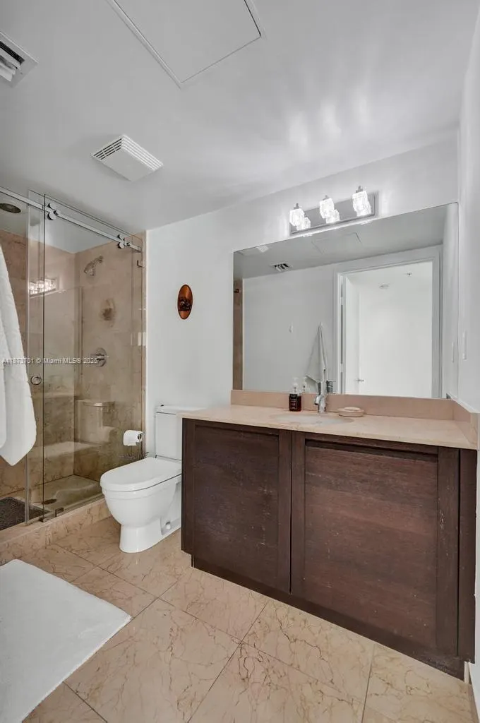 150 Sunny Isles Blvd, #1-1606