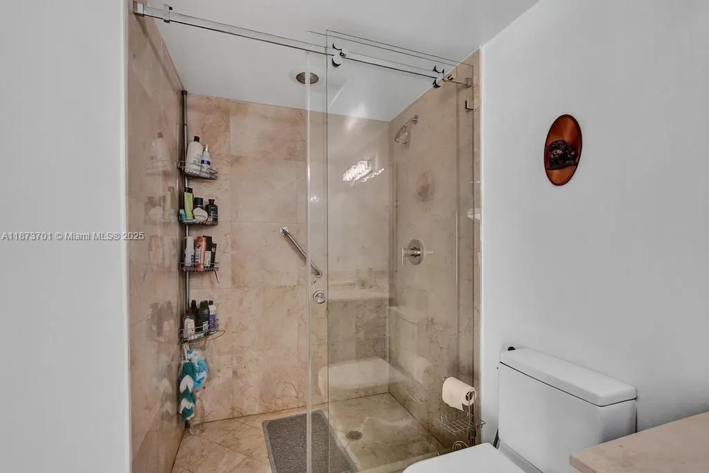 150 Sunny Isles Blvd, #1-1606