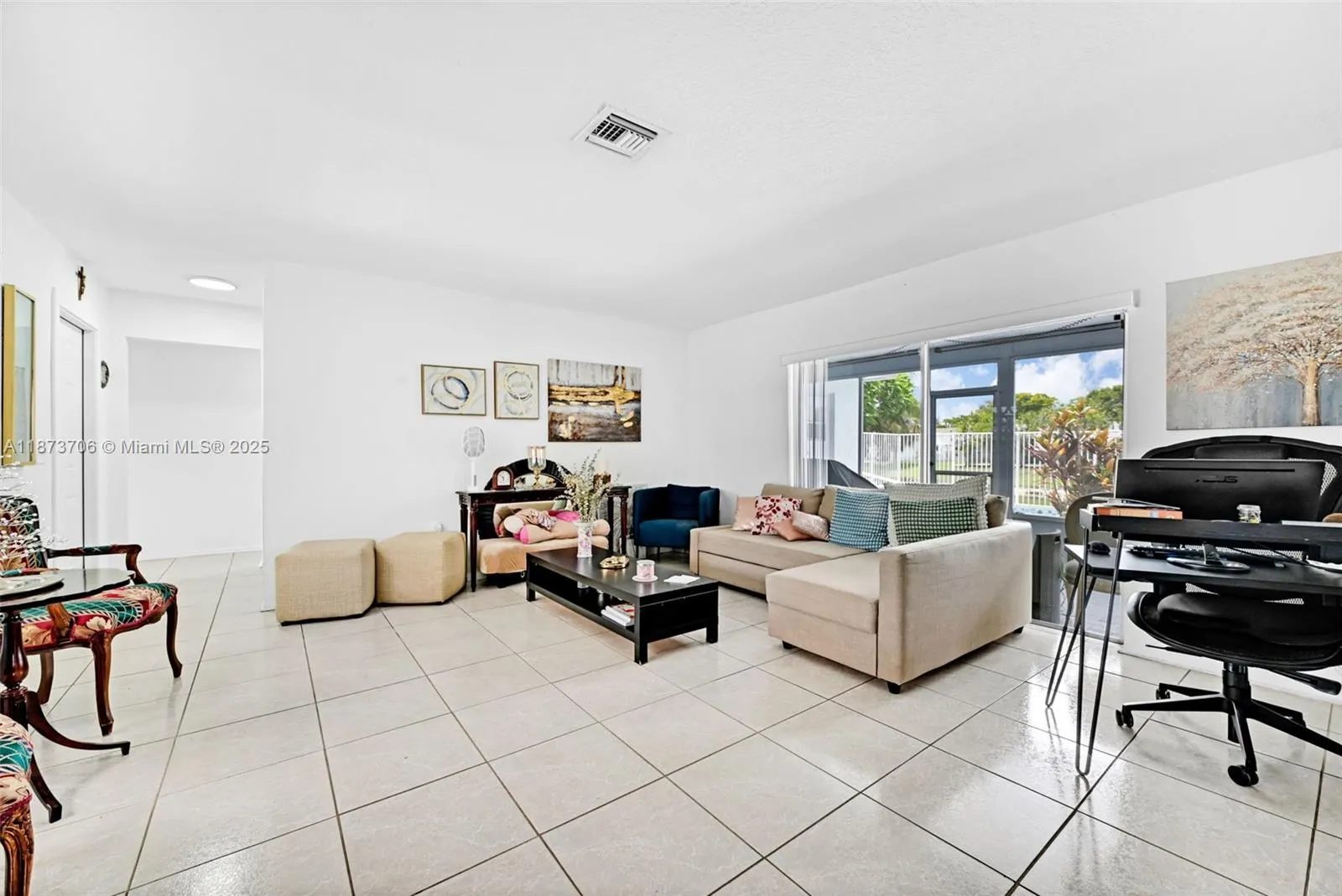 9480 NW 24th Pl
